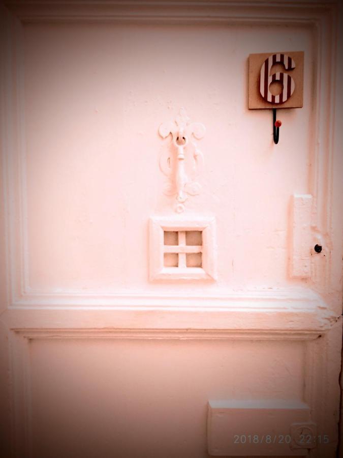 Apartment Valencian Dreams Of The Proletariat *