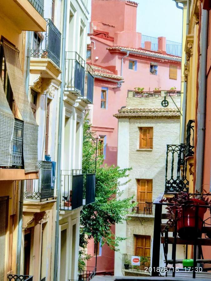 Apartment Valencian Dreams Of The Proletariat *