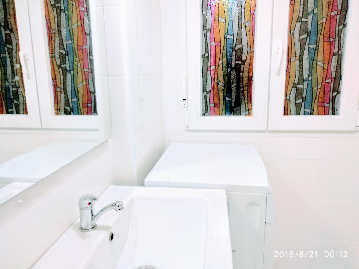 Apartment Valencian Dreams Of The Proletariat